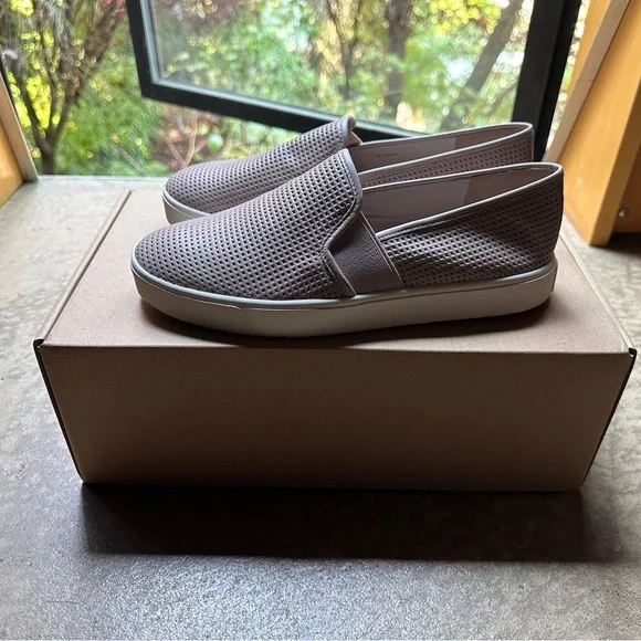 Vince Blair Slip-On Sneaker - Picture 2 of 4